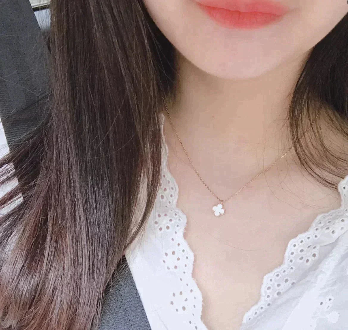 [Mystic Crown]CLOVER MINI 9.5MM WHITE MOTHER-OF-PEARL NECKLACE