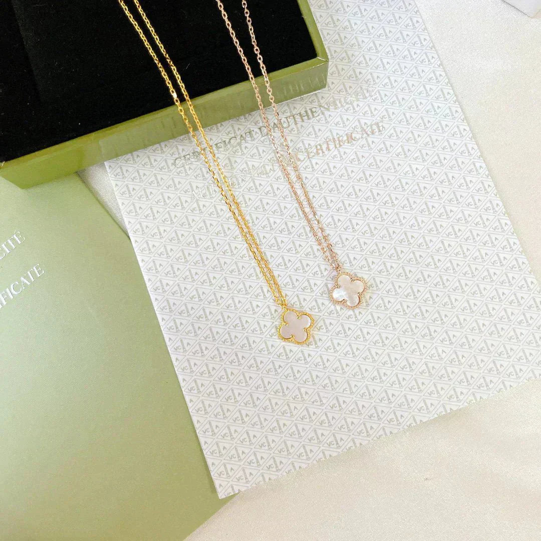 [Mystic Crown]CLOVER MINI 9.5MM WHITE MOTHER-OF-PEARL NECKLACE