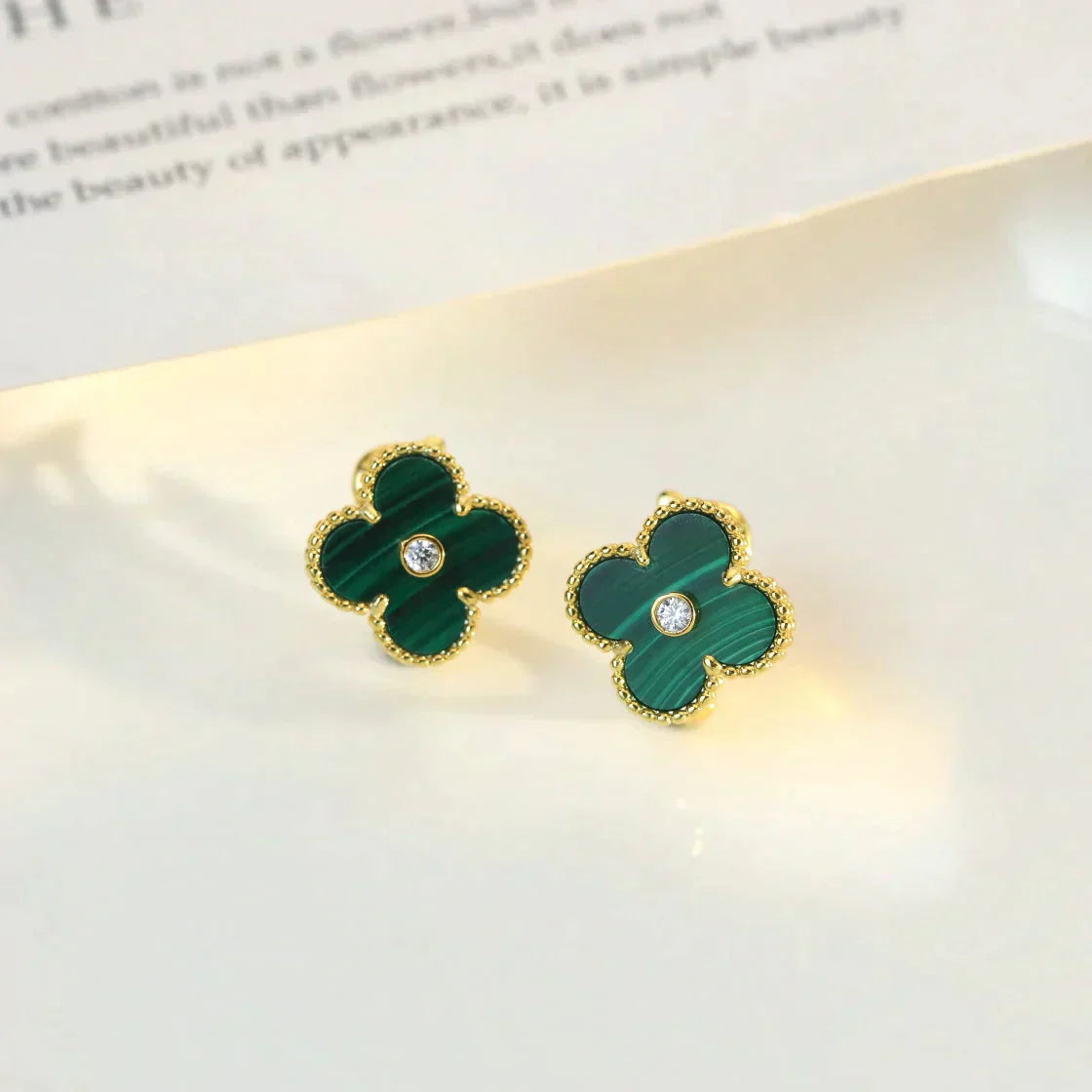 [Mystic Crown]CLOVER MEDIUM 1 MOTIFS MALACHITE DIAMOND EARRINGS