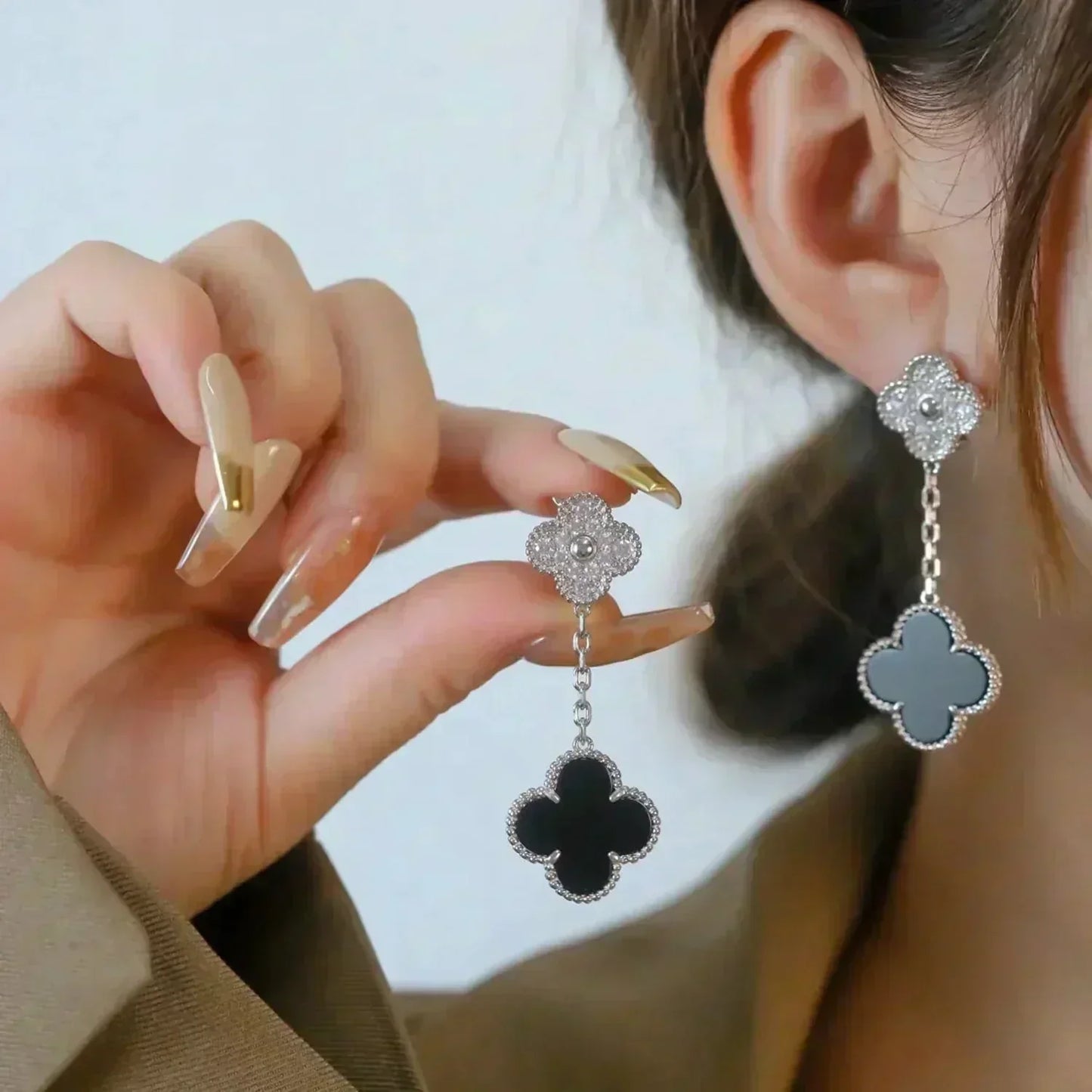 [Mystic Crown]CLOVER 2 MOTIFS  DIAMOND ONYX EARRINGS SILVER