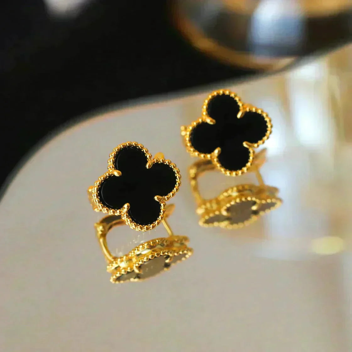 [Mystic Crown]CLOVER MEDIUM 1 MOTIFS  ONYX STUD EARRINGS