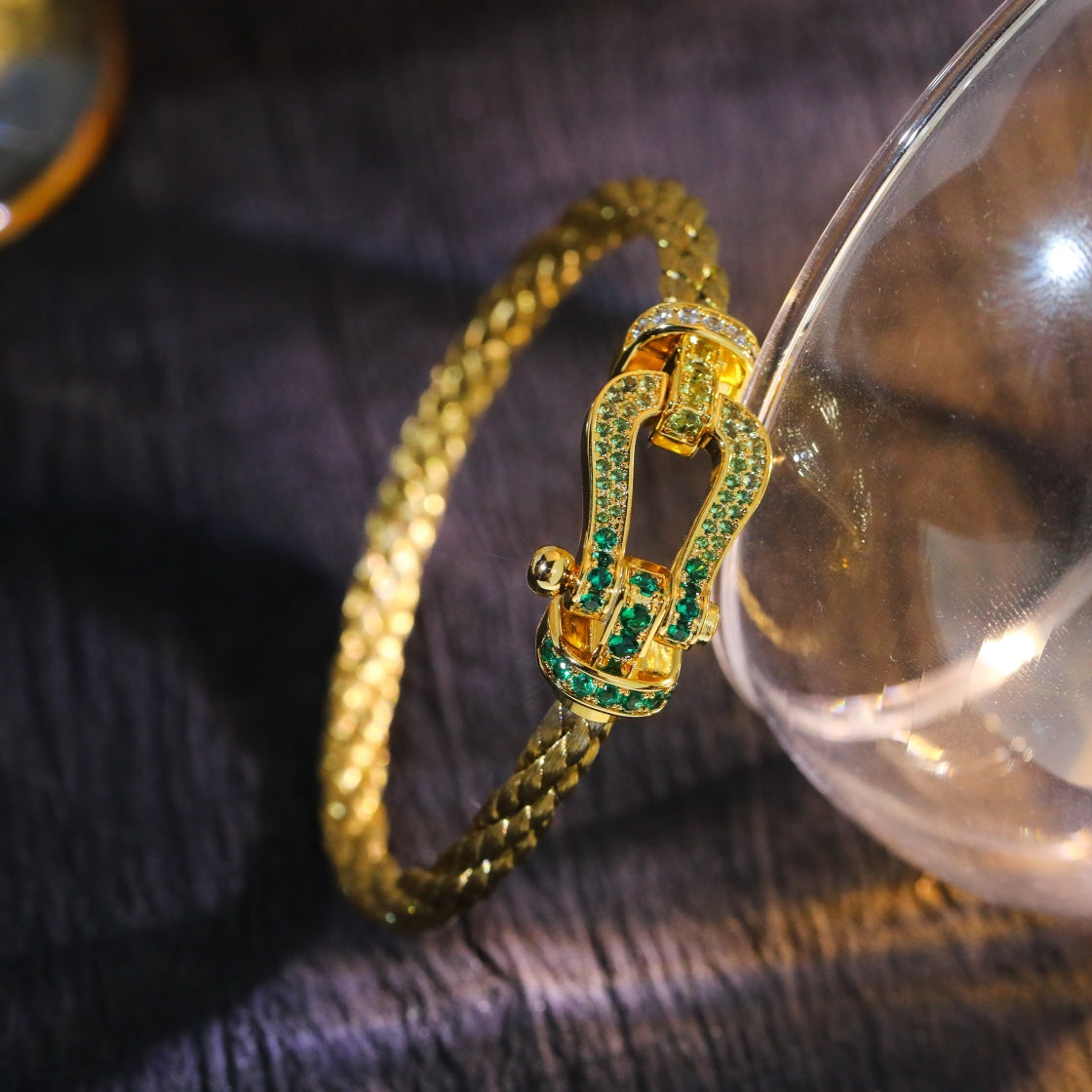 [Mystic Crown]FORCE 10 GOLD GREEN DIAMOND PAVED