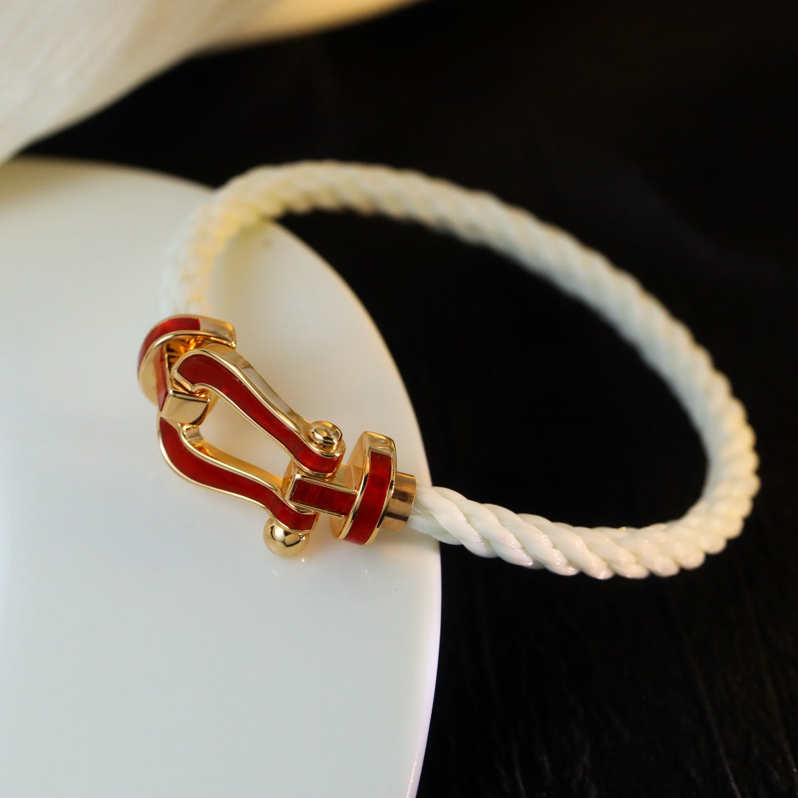 [Mystic Crown]FORCE 10 WHITE TEXTILE DIAMOND PAVED