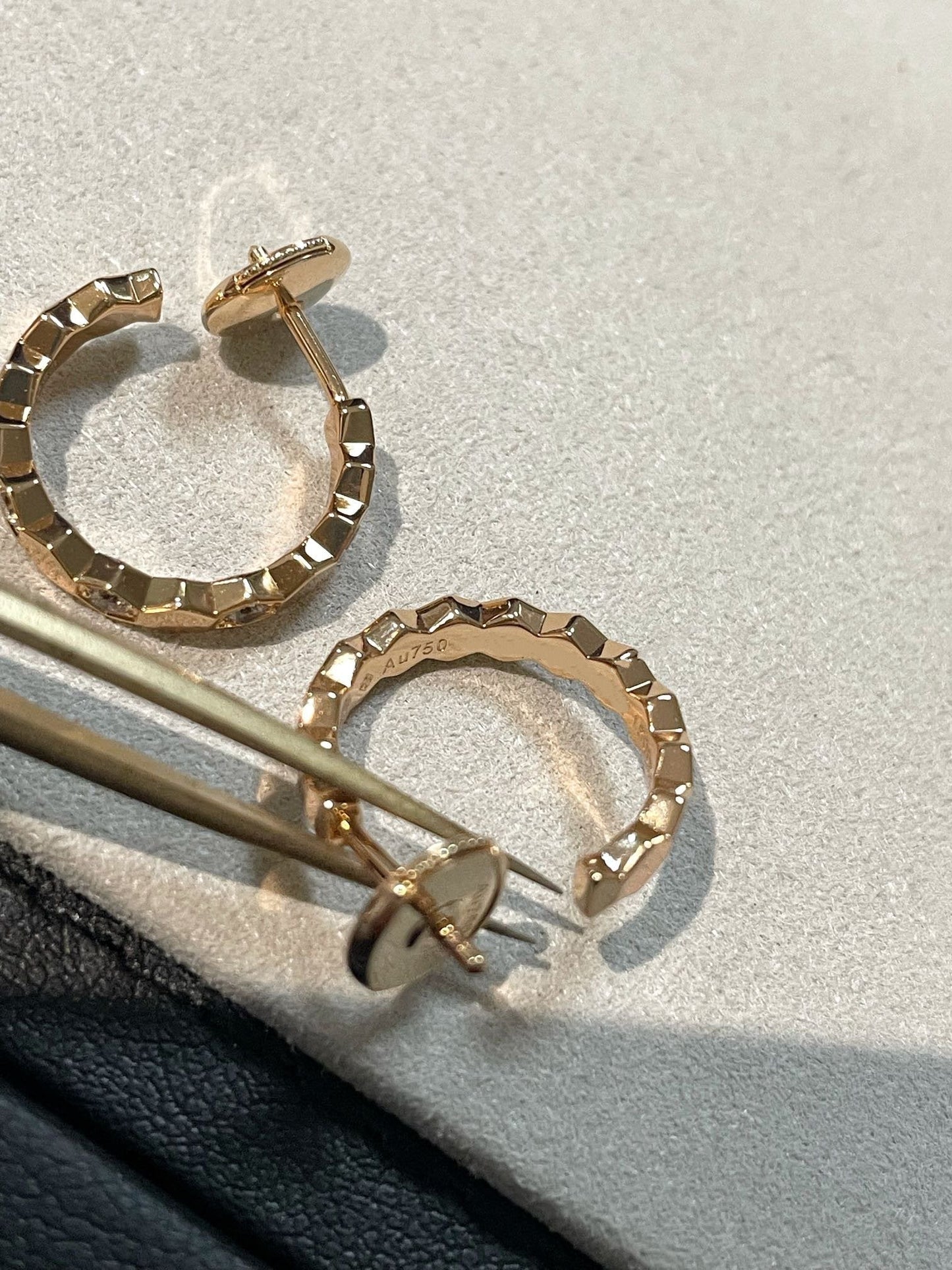 [Mystic Crown]Hollow Design Four-Leaf Clover Flower Shape Ring