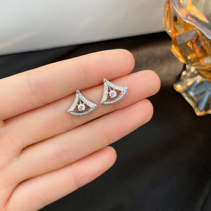 [Mystic Crown]DREAM MINI DIAMOND STUD EARRINGS