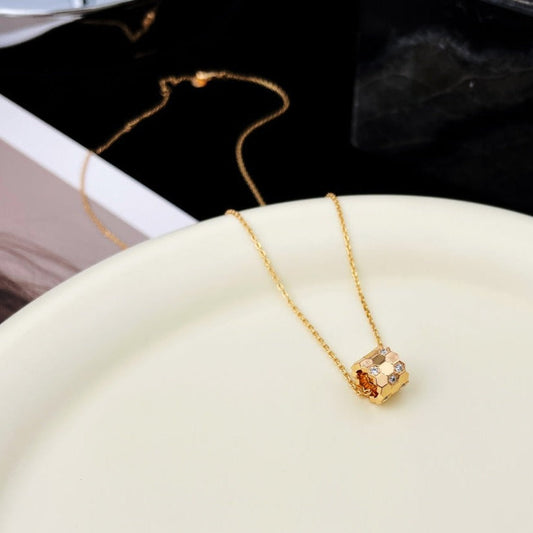 [Mystic Crown]BEE MINI PEDANT DIAMOND NECKLACE