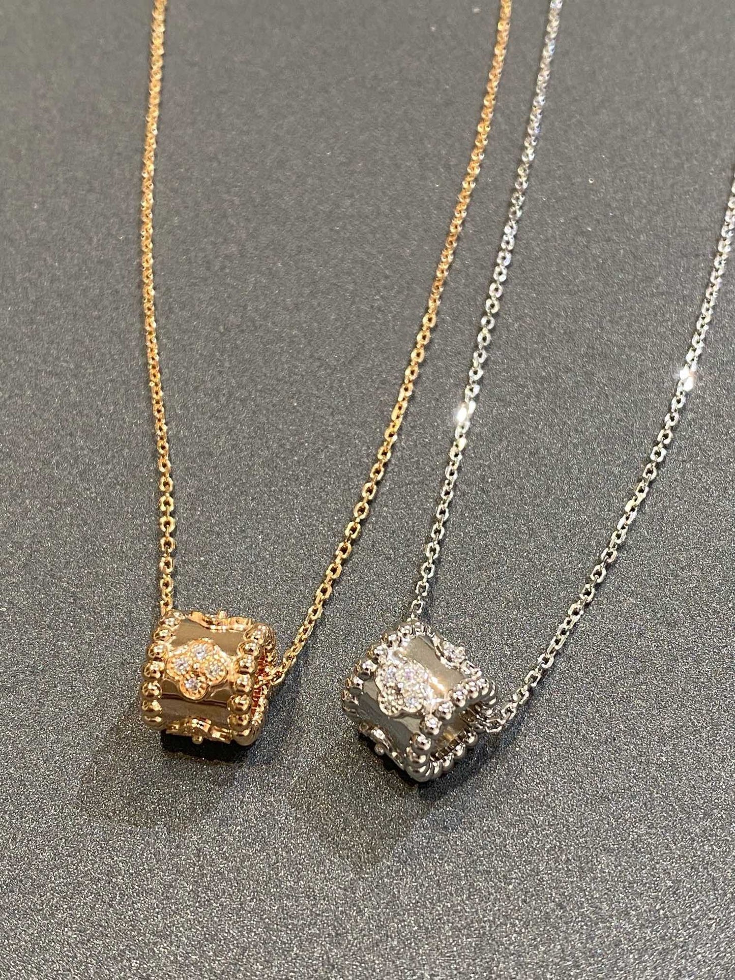 [Mystic Crown]PERLEE PEDANT SIVLER DIAMOND NECKLACE