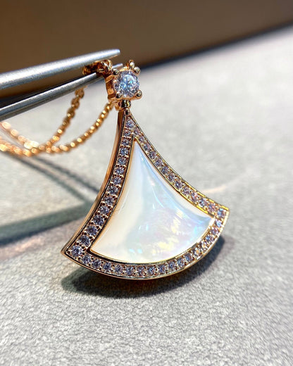 [Mystic Crown]DREAM MOP DIAMOND PAVED PINK GOLD NECKLACE