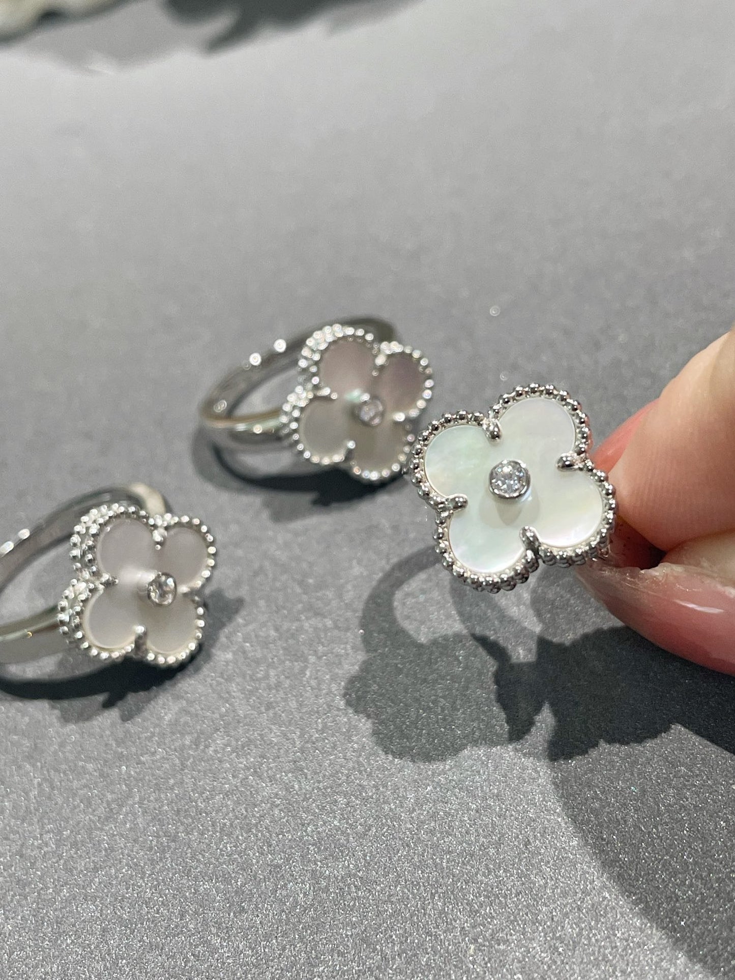 [Mystic Crown]CLOVER SILVER MOP DIAMOND RING