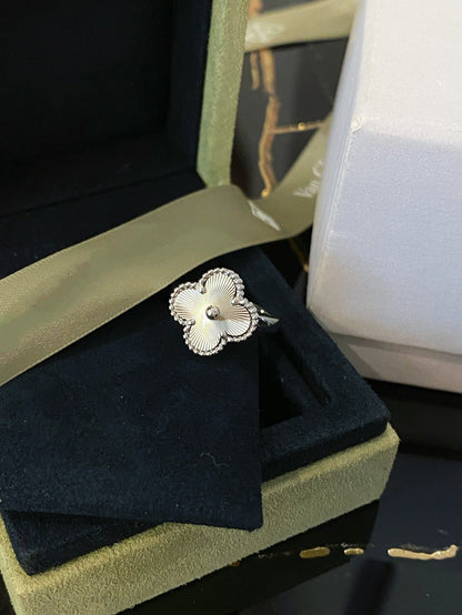 [Mystic Crown]CLOVER SILVER RING