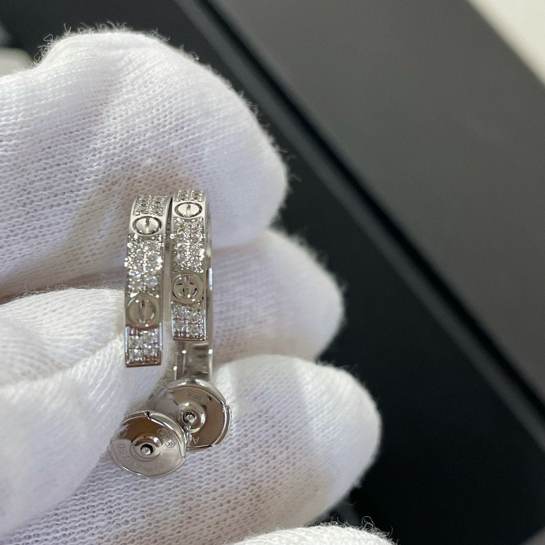 [Mystic Crown]LOVE DIAMOND SILVER HOOP EARRINGS