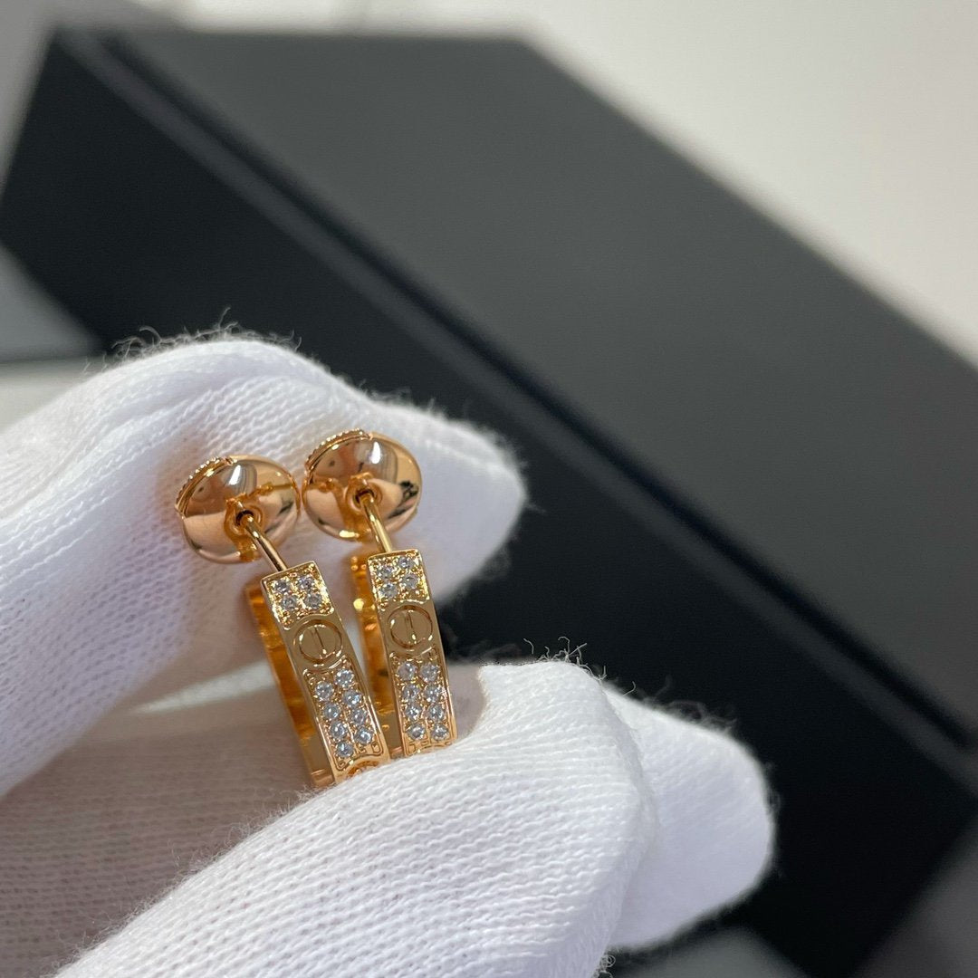 [Mystic Crown]LOVE DIAMOND PINK GOLD HOOP EARRINGS