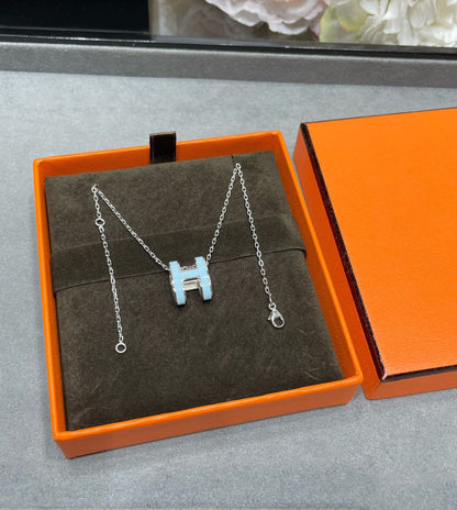 [Mystic Crown]POP H SKY BLUE NECKLACE