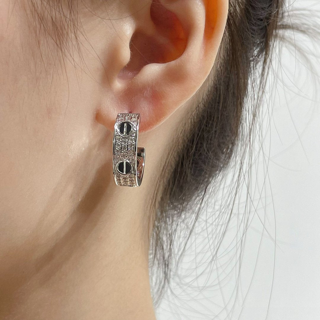 [Mystic Crown]LOVE CERAMIC DIAMOND PAVED SILVER EARRINGS