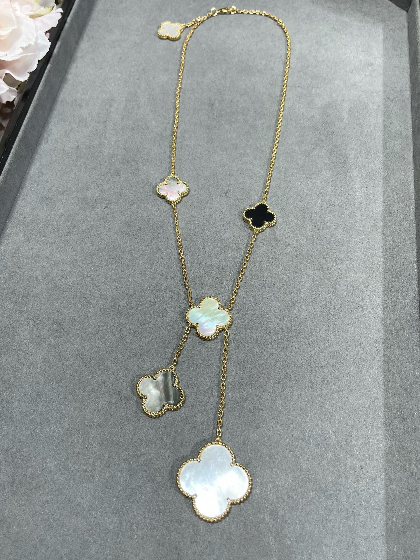 [Mystic Crown]CLOVER 6 MOTIF MOP ONYX GOLD NECKLACE