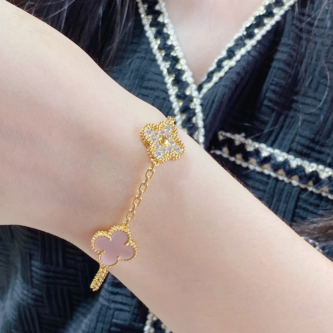 [Mystic Crown]CLOVER 5 MOTIF DIAMOND PINK MOP PINK GOLD BRACELET