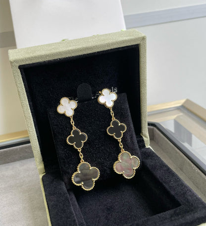 [Mystic Crown]CLOVER 3 MOTIF MOP ONYX DARK MOP PINK GOLD EARRINGS