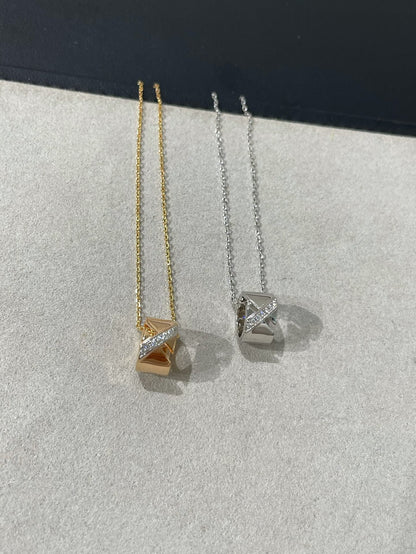 [Mystic Crown]LIENS EVIDENCE DIAMOND NECKLACE