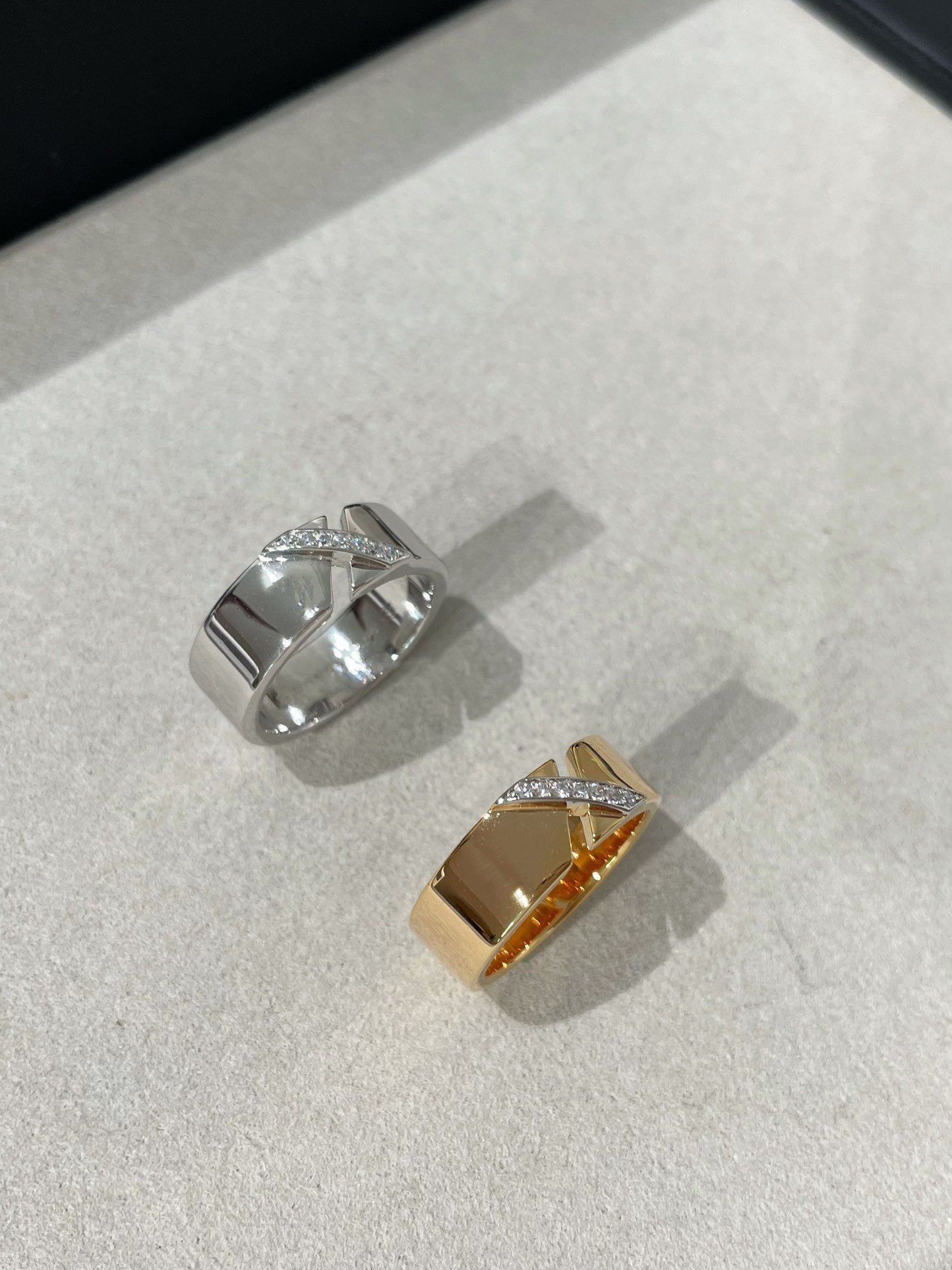 [Mystic Crown]LIENS EVIDENCE DIAOMOND RING