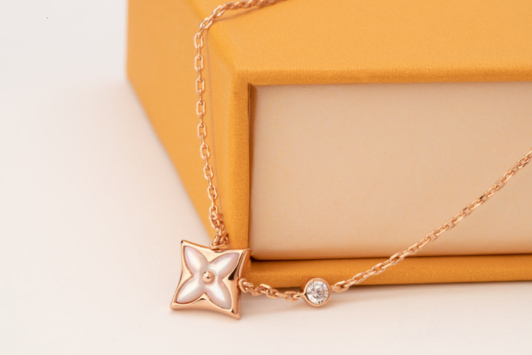 [Mystic Crown]STAR PINK MOP 1 DIAMOND PINK GOLD NECKLACE