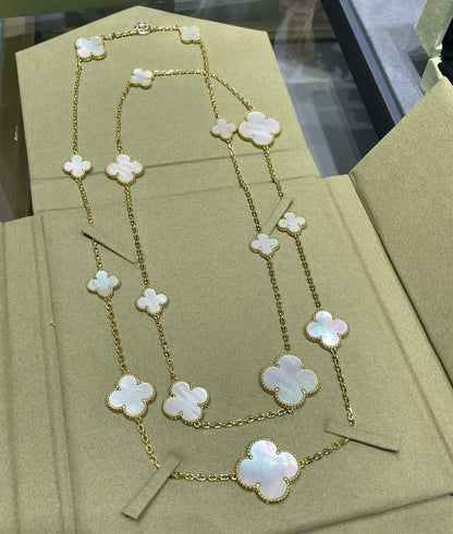 [Mystic Crown]CLOVER 16 MOTIF WHITE MOP GOLD NECKLACE