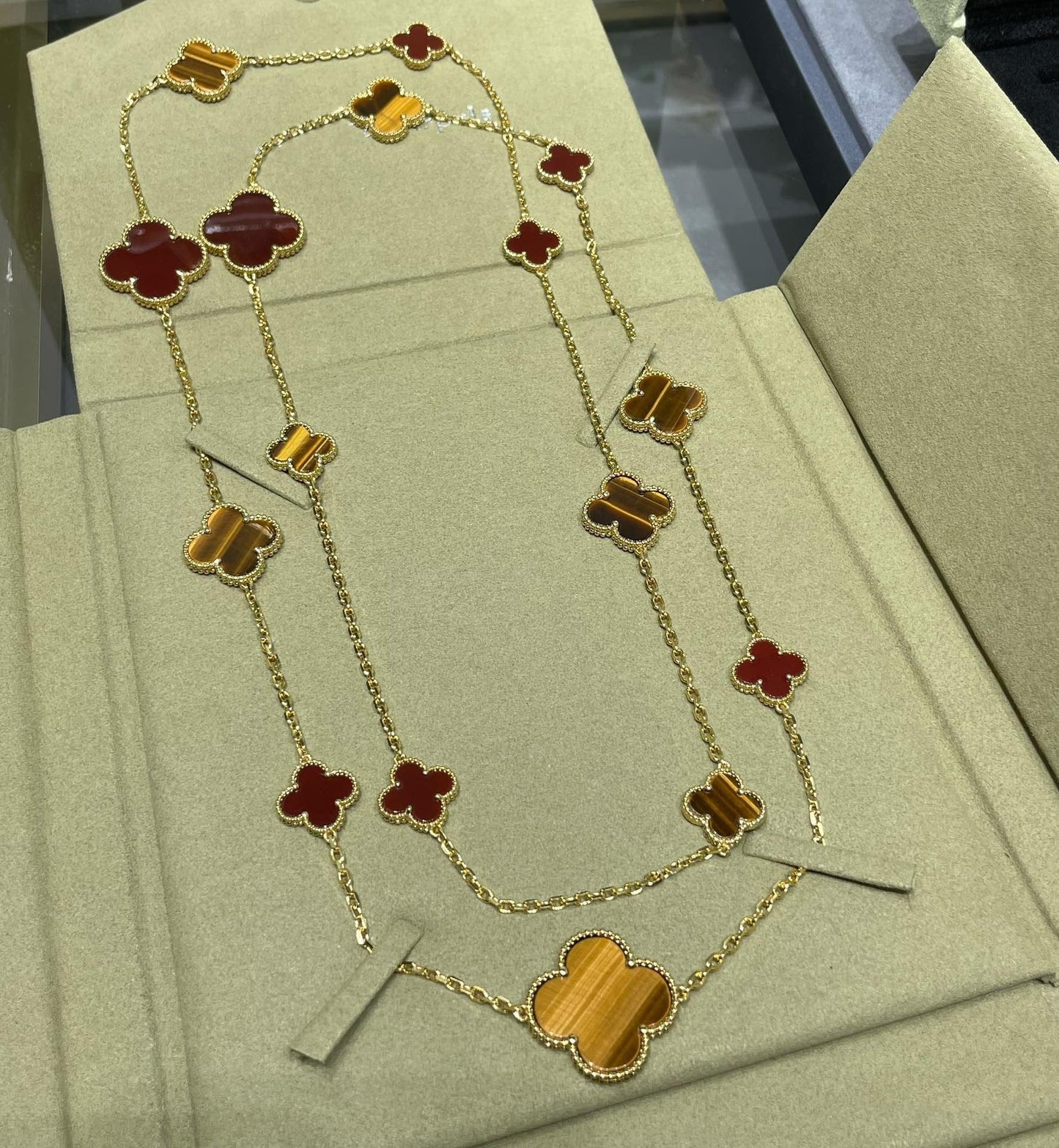 [Mystic Crown]CLOVER 16 MOTIF CARNELIAN TIGER EYE ROSE GOLD NECKLACE