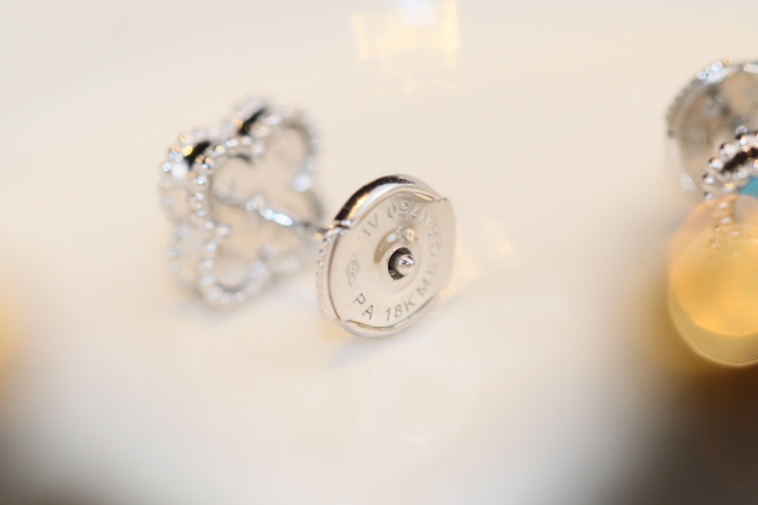 [Mystic Crown]CLOVER MINI TURQUOISE SILVER STUD EARRINGS