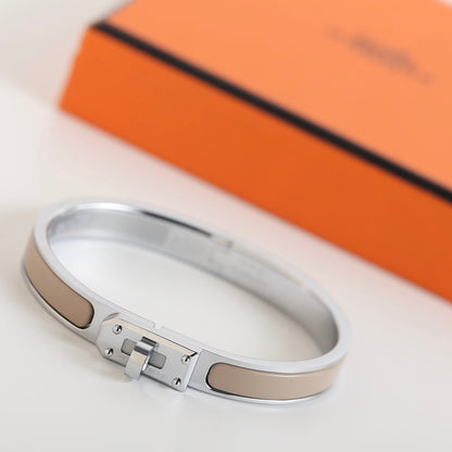 [Mystic Crown]HM KELLY GREY BRACELET