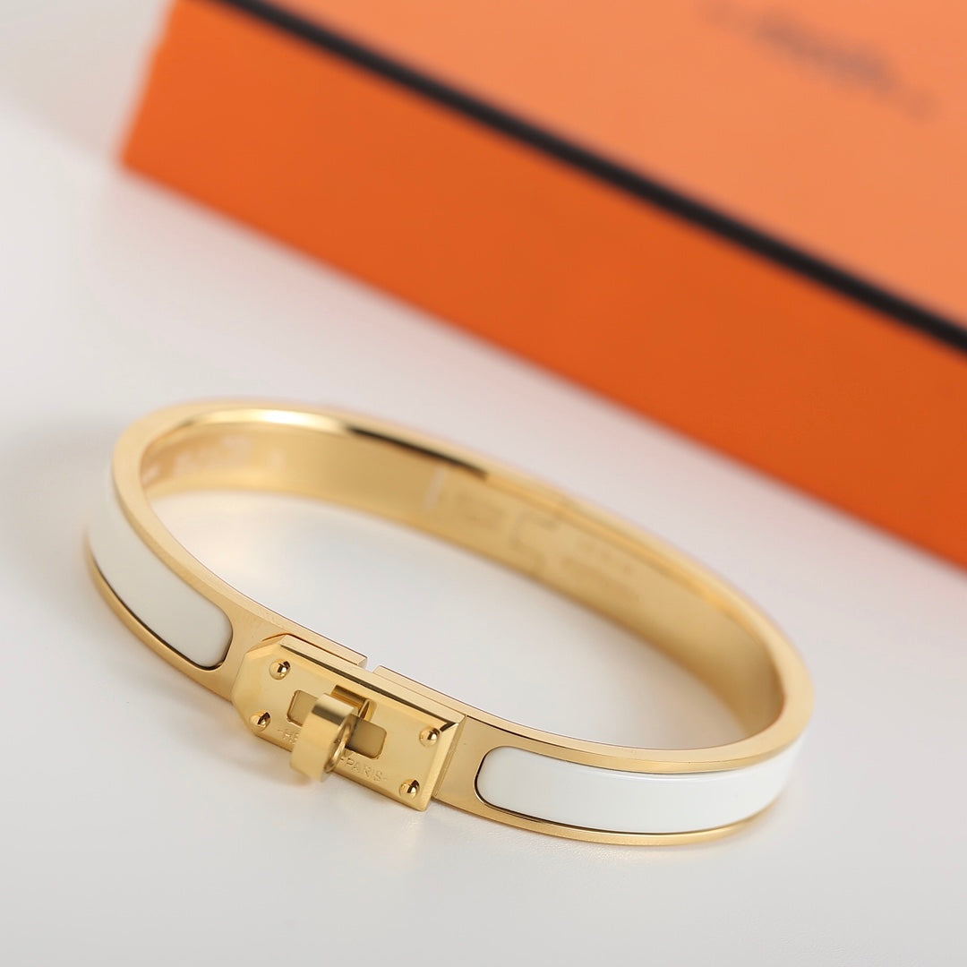 [Mystic Crown]HM KELLY WHITE BRACELET