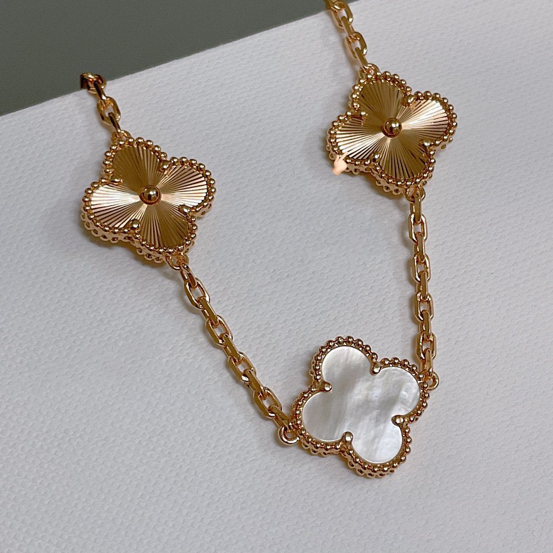 [Mystic Crown]CLOVER BRACELET 5 MOTIF WHITE MOP PINK GOLD
