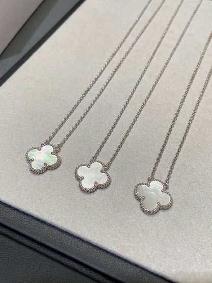 [Mystic Crown]CLOVER MEDIUM SILVER WHITE MOP NECKLACE