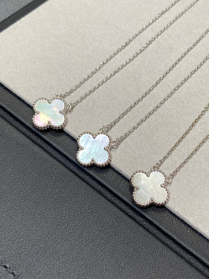 [Mystic Crown]CLOVER MEDIUM SILVER WHITE MOP NECKLACE