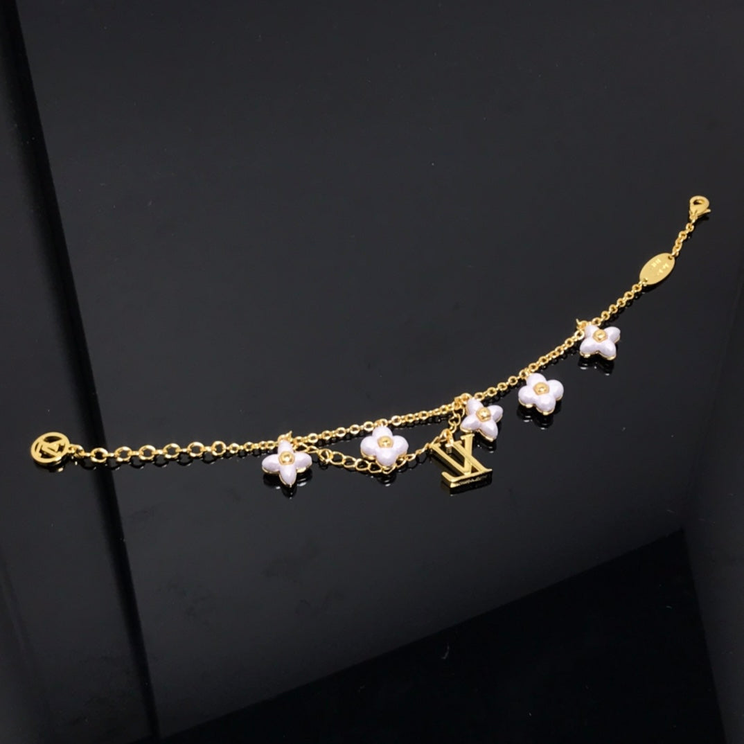 [Mystic Crown]LOGO 6 MOTIF STAR AND SUN GOLD BRACELET