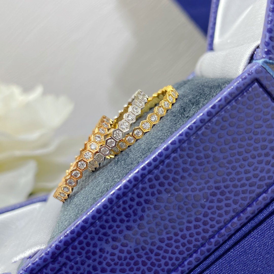 [Mystic Crown]BEE LOVE DIAMOND PAVED SMALL RING
