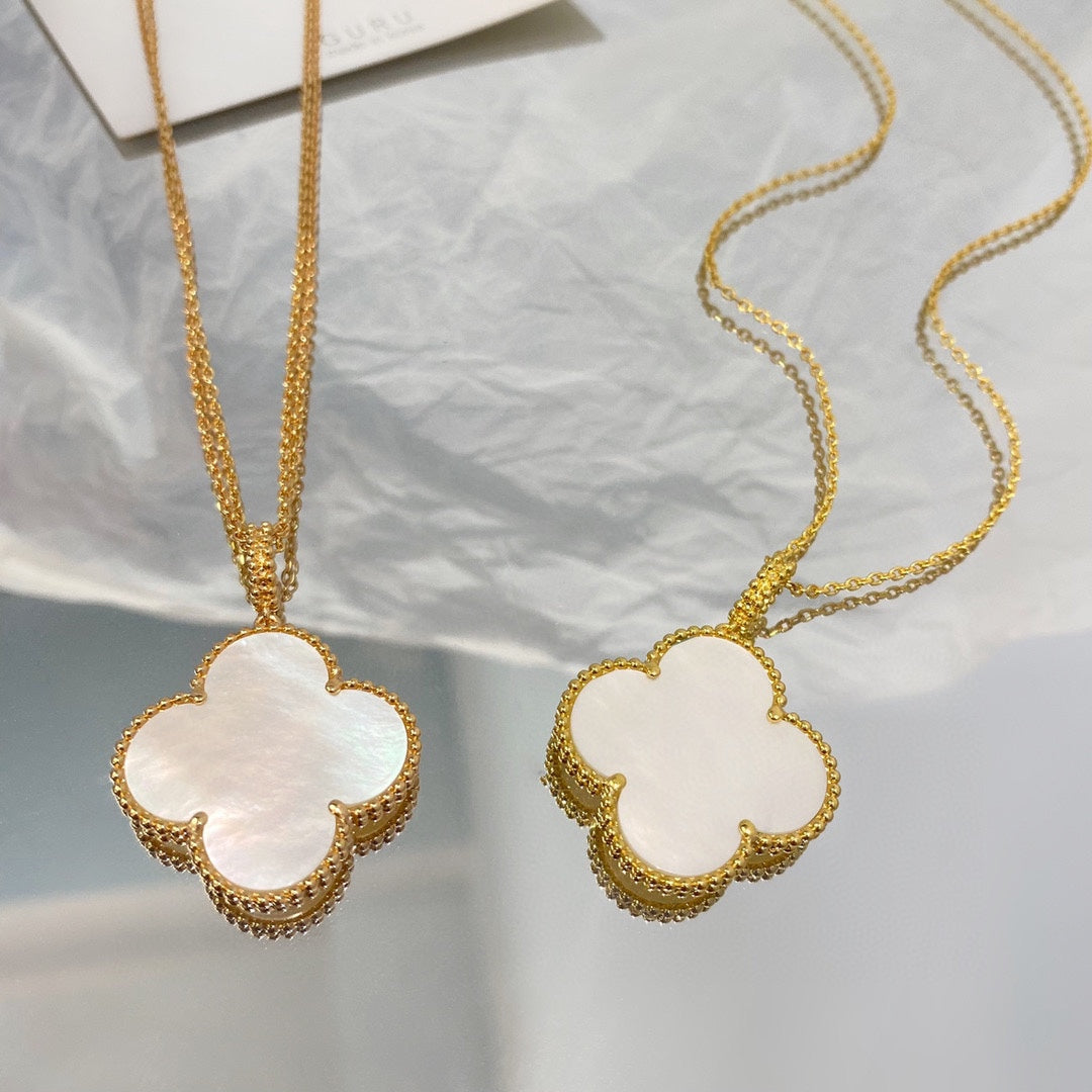[Mystic Crown]CLOVER 25MM MOP LARGE PENDANT NECKLACE