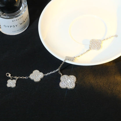 [Mystic Crown]CLOVER BRACELET 5 MOTIF SILVER DIAMOND PAVED-w