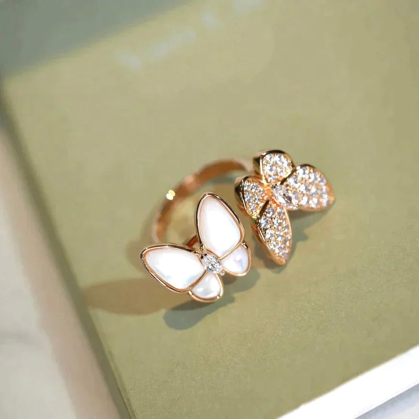 [Mystic Crown]TWIN BUTTERFLY DIAMOND MOP RING
