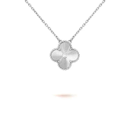 [Mystic Crown]CLOVER  15MM DIAMOND LASER NECKLACE SILVER
