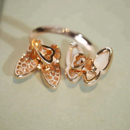 [Mystic Crown]TWIN BUTTERFLY DIAMOND MOP RING