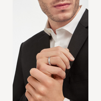 [Mystic Crown]ZERO 1 ESSENTIAL WITH A DIAMOD RING