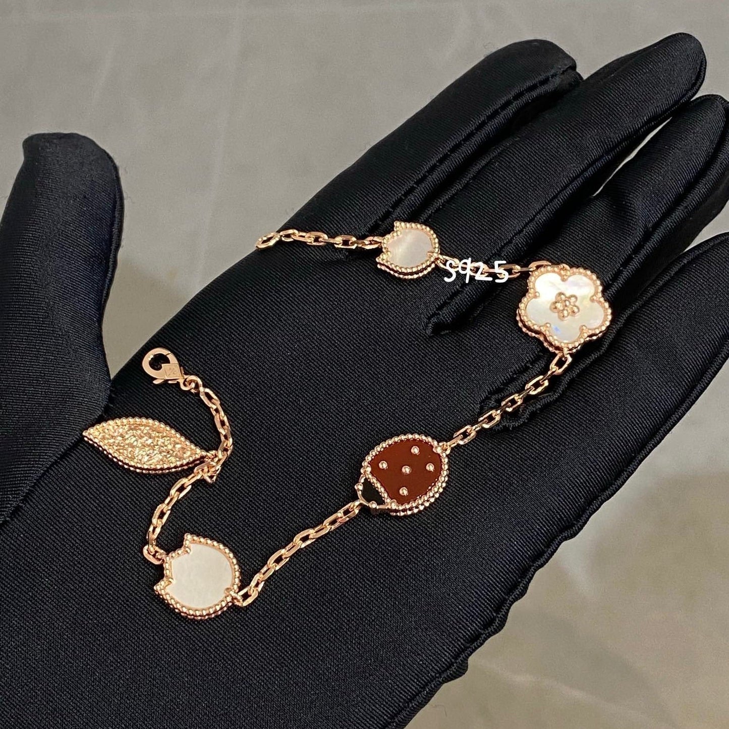 [Mystic Crown]LUCKY SPRING 5 MOTIF BRACELET