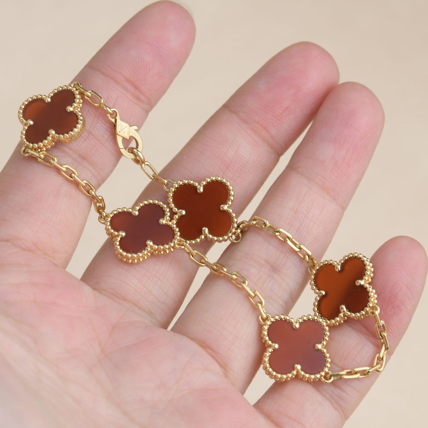 [Mystic Crown]CLOVER 5 MOTIFS RED AGATE  BRACELET