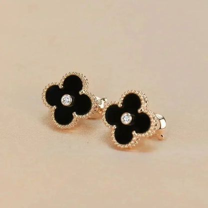 [Mystic Crown]CLOVER MEDIUM 1 MOTIFS ONYX DIAMOND EARRINGS