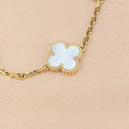 [Mystic Crown]CLOVER  5 MOTIF WHITE MOP BRACELET