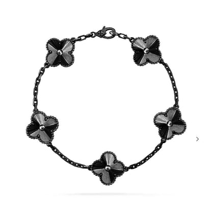 [Mystic Crown]CLOVER 5 MOTIF BLACK BRACELET