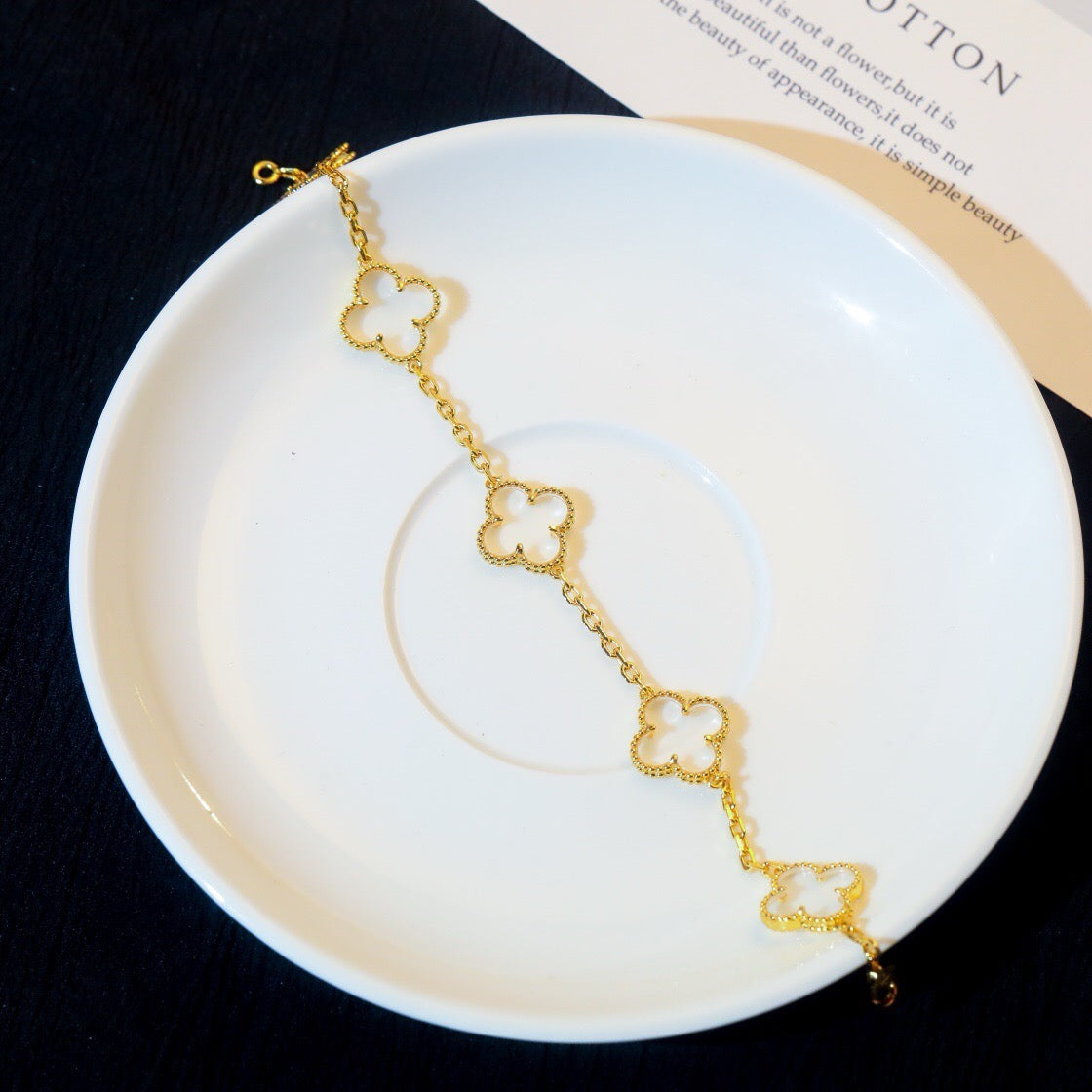 [Mystic Crown]CLOVER 5 MOTIF ROCK CRYSTAL PINK GOLD BRACELET