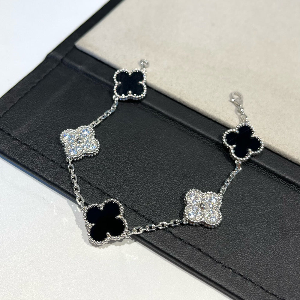 [Mystic Crown]CLOVER 5 MOTIF ONYXS DIAMOND BRACELET SILVER