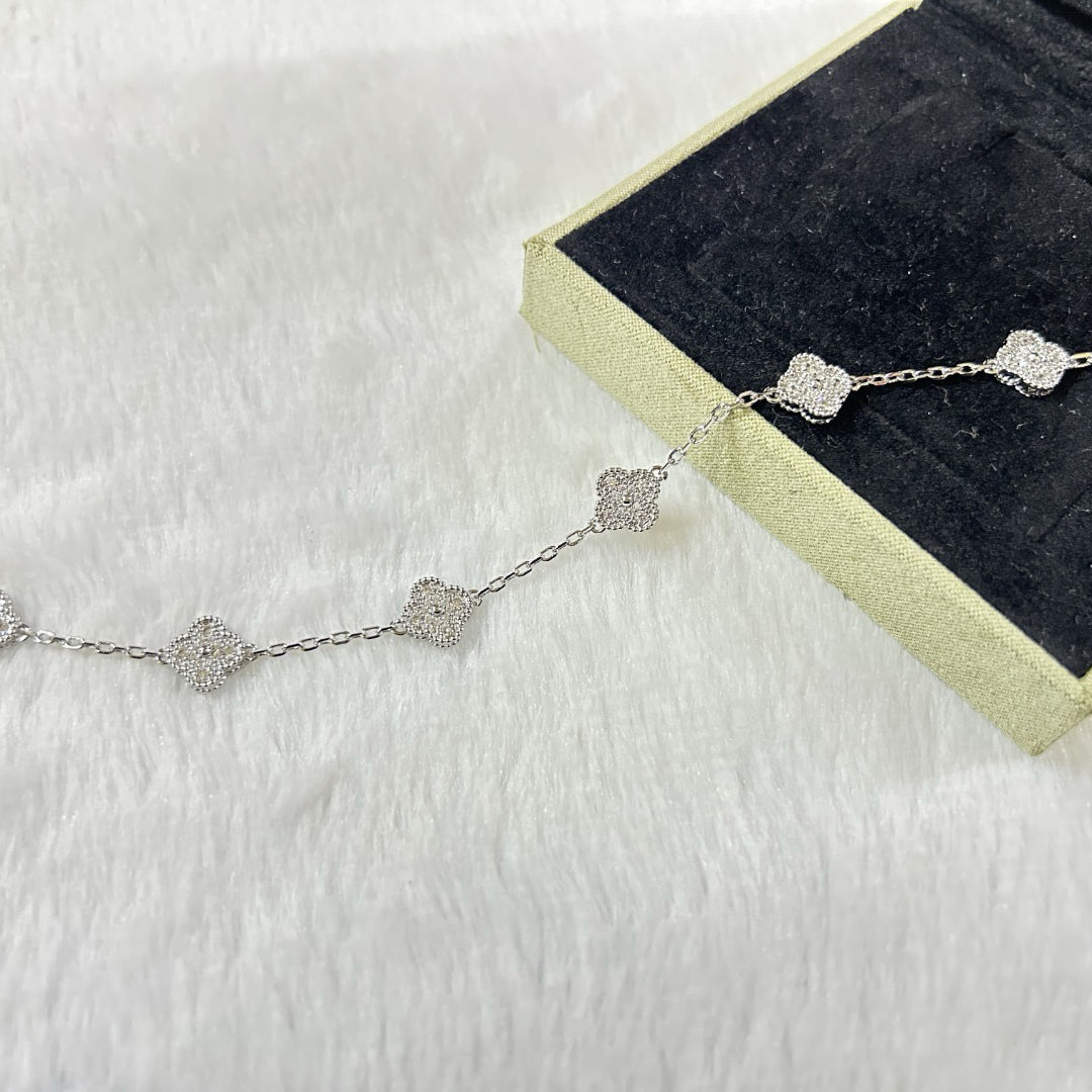 [Mystic Crown]CLOVER 6 MOTIF DIAMOND BRACELET-w