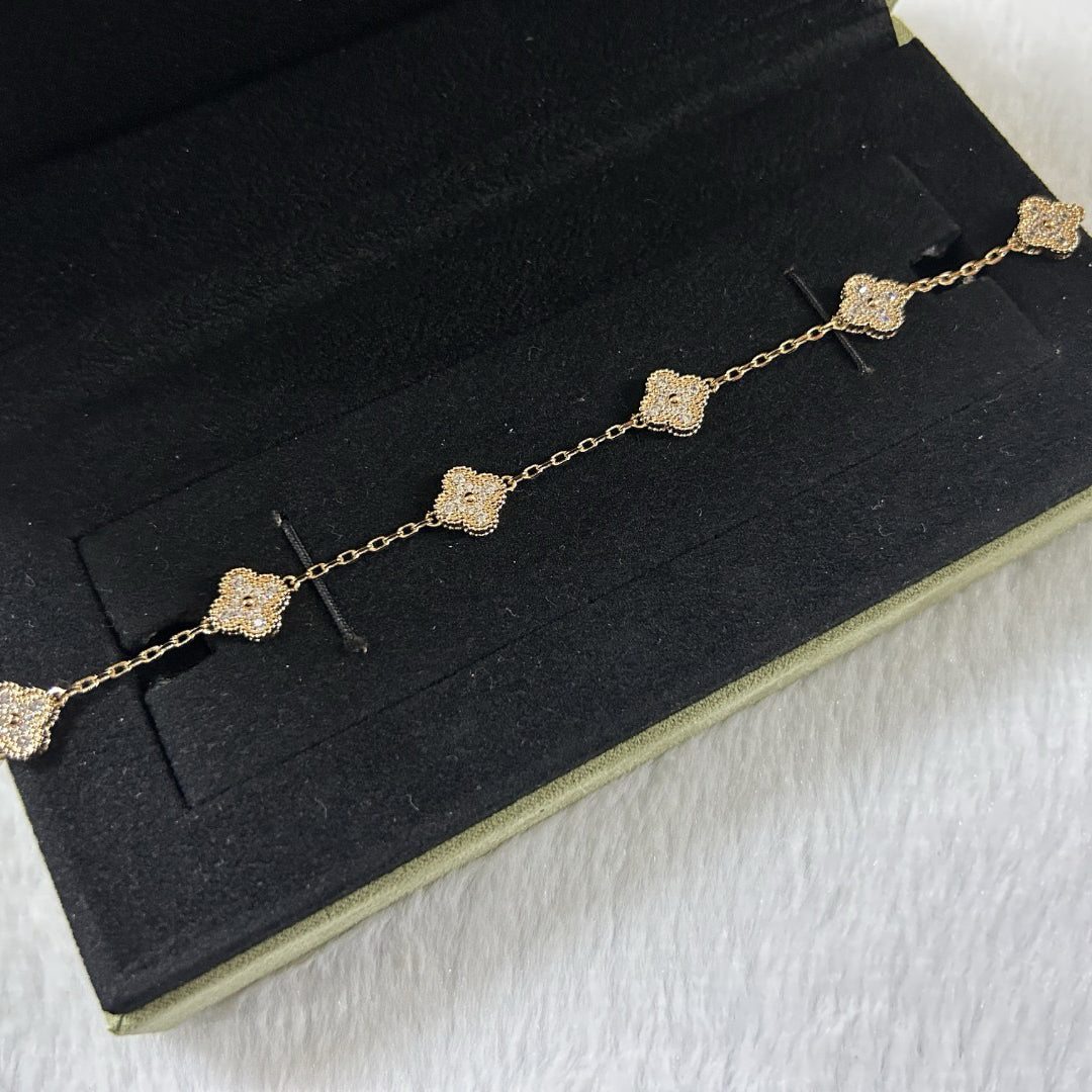 [Mystic Crown]CLOVER 6 MOTIF DIAMOND BRACELET-w