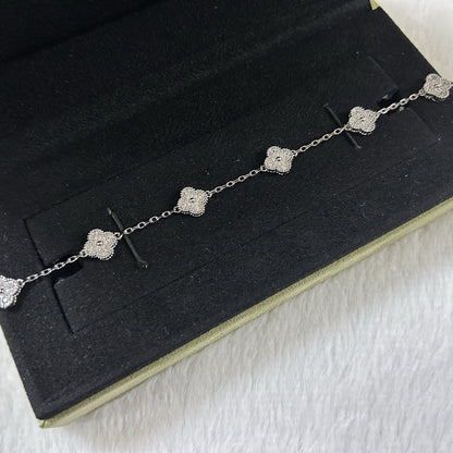 [Mystic Crown]CLOVER 6 MOTIF DIAMOND BRACELET-w